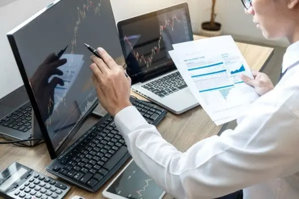 Como Investir em Ativos Financeiros de Sucesso?