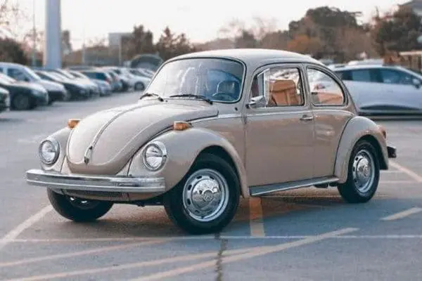 A Inspiração por Trás da Volkswagen: A História do Fundador